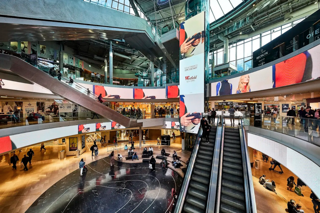 Westfield Les 4 Temps Accueillera Un Fashion Show Unique Ce Week End Paris Select