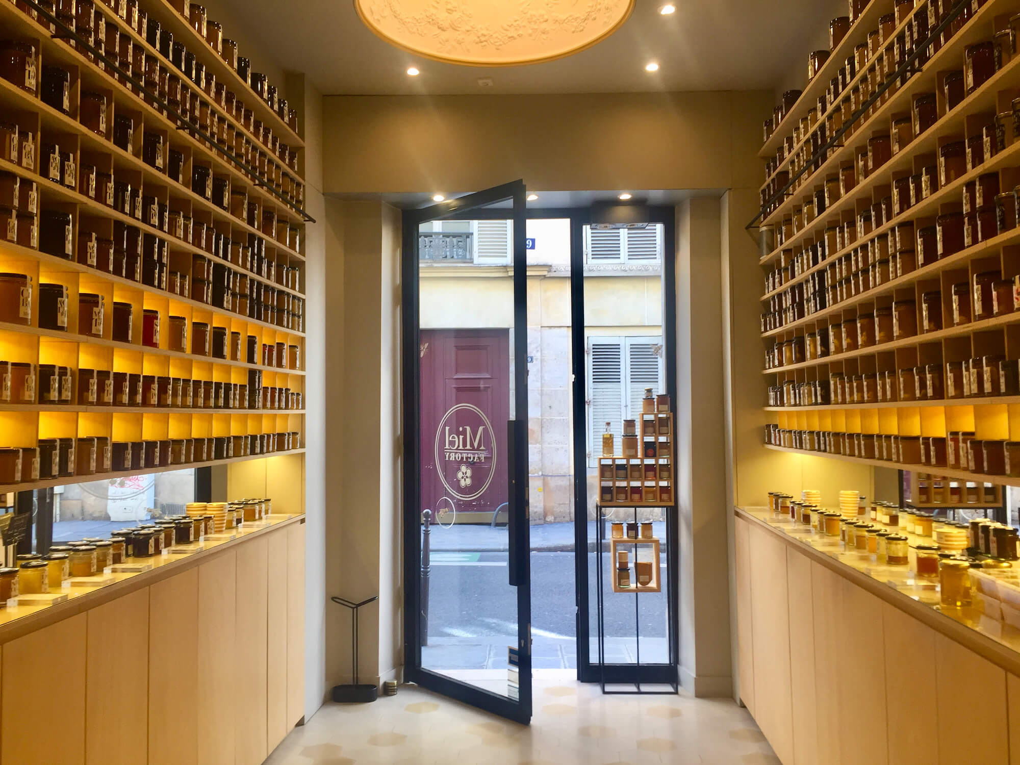 3 adresses confidentielles pour trouver du bon miel bio Paris Select