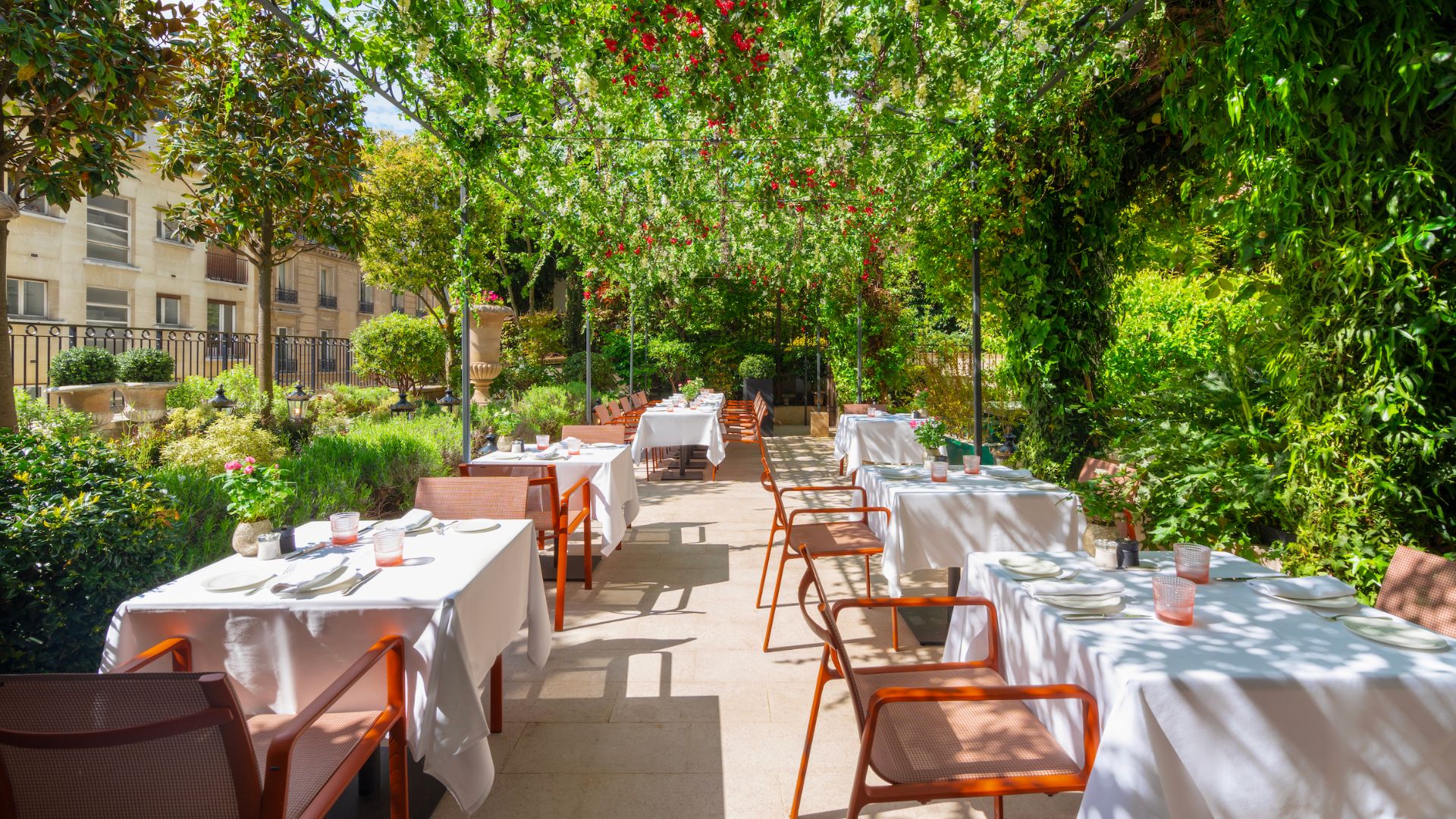 Paris Makes 'Summer Terraces' a Permanent Part of Cafe Culture