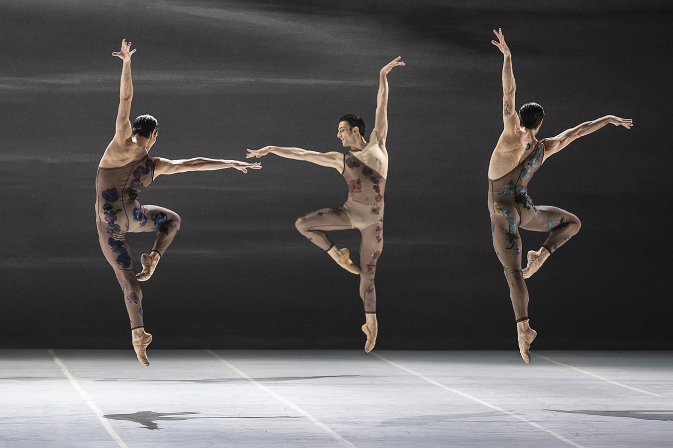 Dior Habille les Nuits des shows uniques en collaboration avec le ballet de l