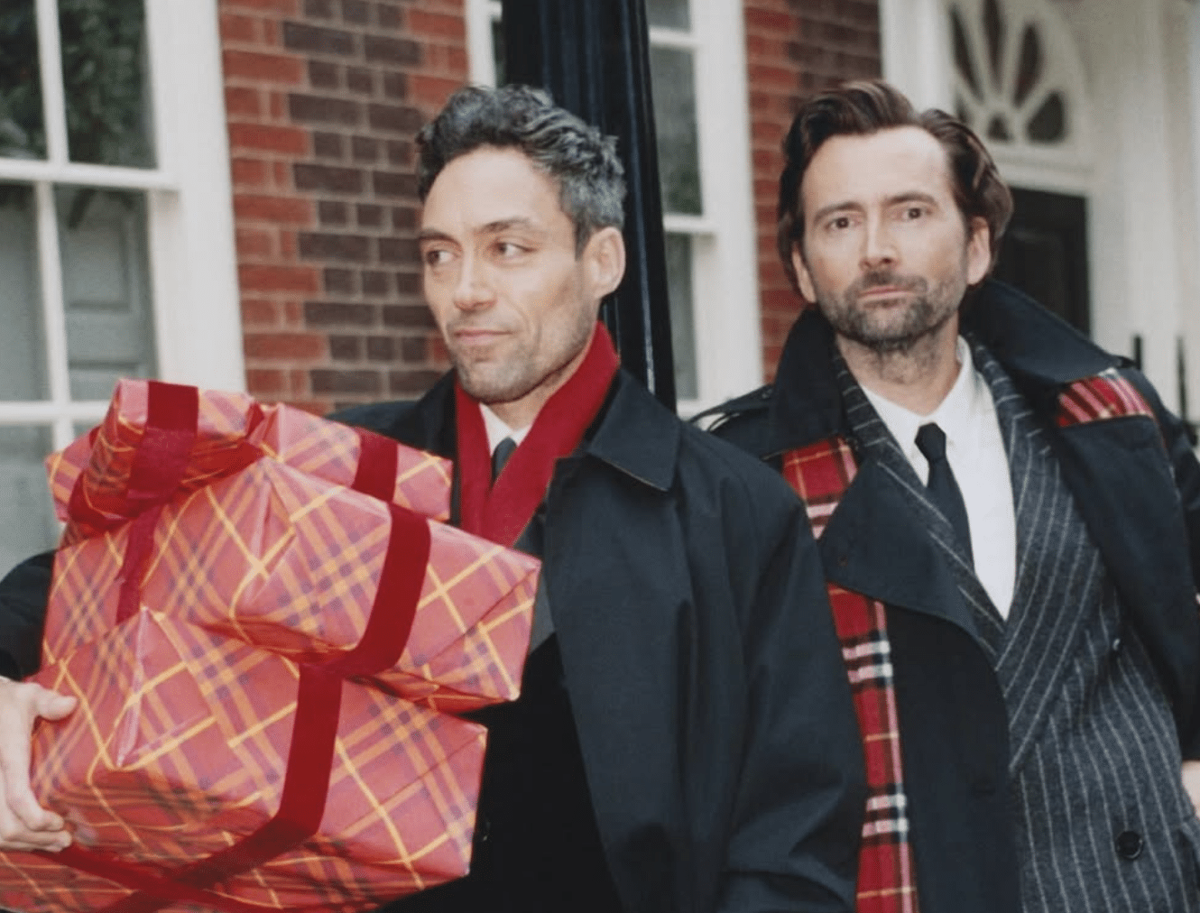 David Tennant and Alex Hassell: Burberry's elegance for the