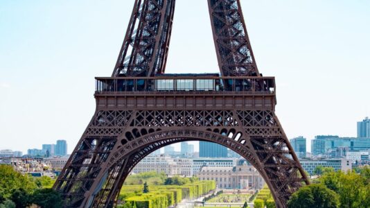 tour eiffeil