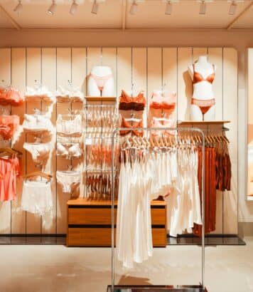 Etam rouvre sa boutique rue du Commerce : une expérience luxe et personnalisée à Paris