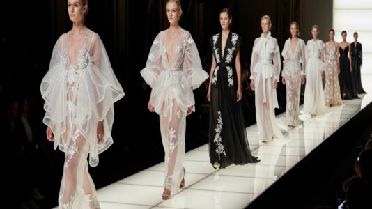 KIMHĒKIM électrise la Fashion Week de Paris en 2025