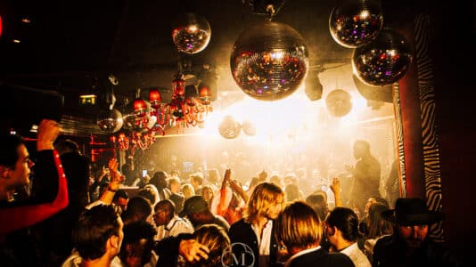 Le Restaurant Club Matignon, le rendez-vous discret de la Fashion Week à Paris