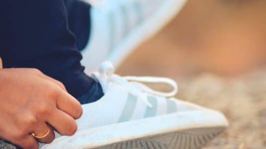 Adidas Superstar: Wales Bonner signe une version pailletée qui réinvente l’icône