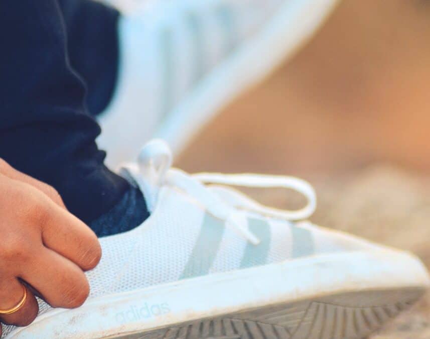 Adidas Superstar: Wales Bonner signe une version pailletée qui réinvente l’icône