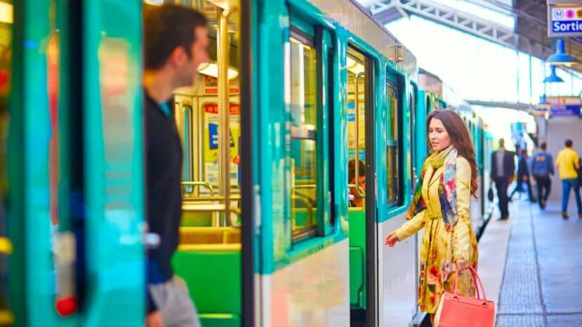 Grève du 2 octobre 2025 : RATP et SNCF perturbent le trafic des métros, RER et Transilien à Paris et en Île-de-France