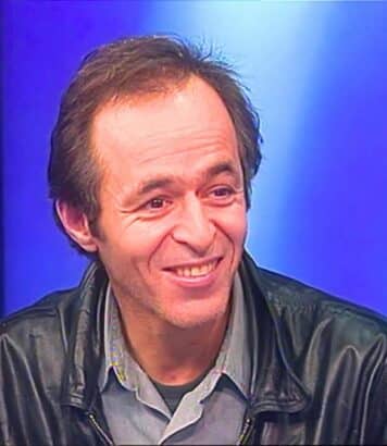 Jean-Jacques Goldman possède à Paris un hôtel particulier, seul signe extérieur de richesse