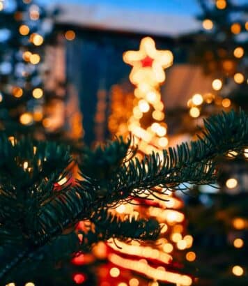 Écouen (95) lance ses illuminations de Noël 2025 : crêpes et boissons gratuites, déambulation