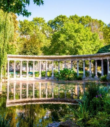 Parc Monceau à Paris 8: le petit Central Park français se situe entre les métros Monceau et Courcelles