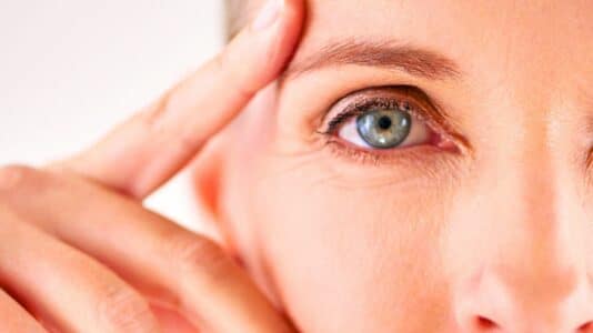 Soins anti-rides: 60 Millions de consommateurs révèle les 2 seules marques qui fonctionnent vraiment