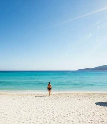 ParisSelectBook - Plage française: son sable figure parmi les plus blancs du monde, à découvrir cet été 2026