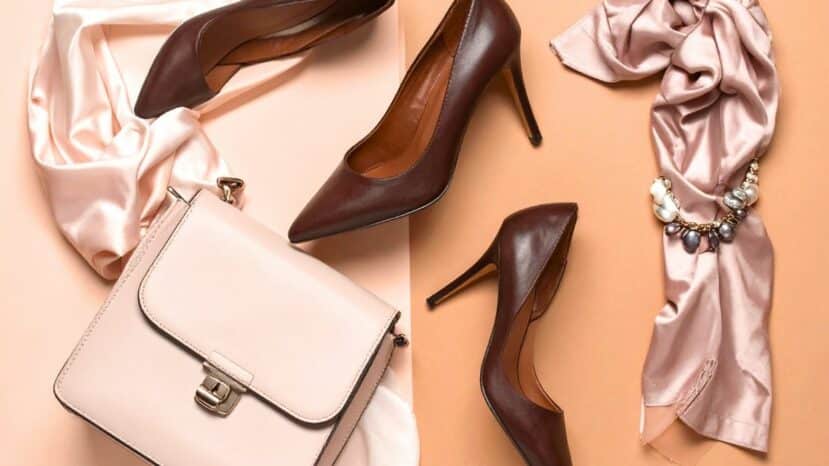 Accessoires mode: Ines de la Fressange recommande 15 idées cadeaux pour Noël