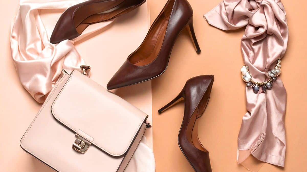 Ines de la Fressange recommends 15 gift ideas for Christmas