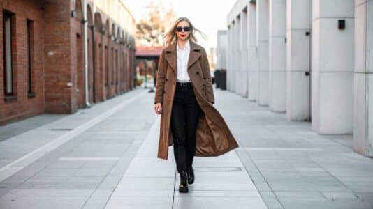 Manteau: en 2026, le modèle star détrône le long dès cet hiver