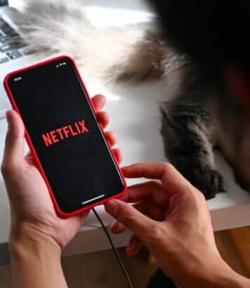 Netflix : Harlan Coben revient avec une série SF événement pour le 1er janvier 2026