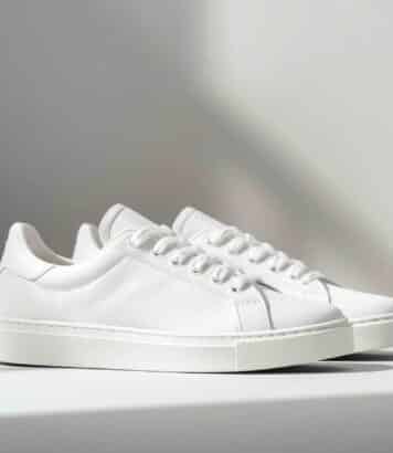 Sneaker métallisée 2026 : la basket tendance qui remplace définitivement les baskets blanches