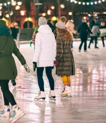 Village de Noël de Montlignon 2025 : patinoire gratuite et balade en poney ce week-end dans le Val d’Oise