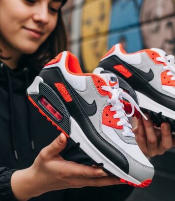 ParisSelectBook - Nike Air Max 90 Infrared se réinvente pour le printemps 2026 et l’Air Max Day