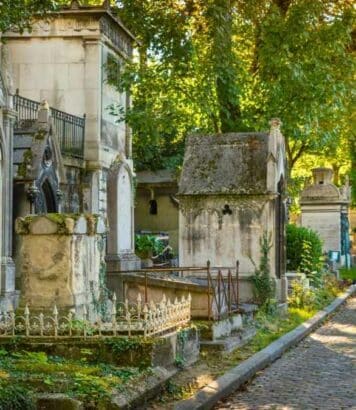 Pyramide monumentale au Père-Lachaise : l’ambitieux projet du XIXe siècle tombe dans l’oubli