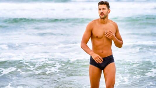 Maillots de bain pour homme : 15 marques incontournables à découvrir cet été