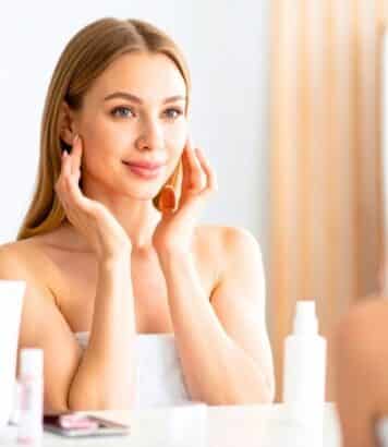 Crème Nivea bleue après 50 ans : ce que ce soin culte fait vraiment aux rides et ridules