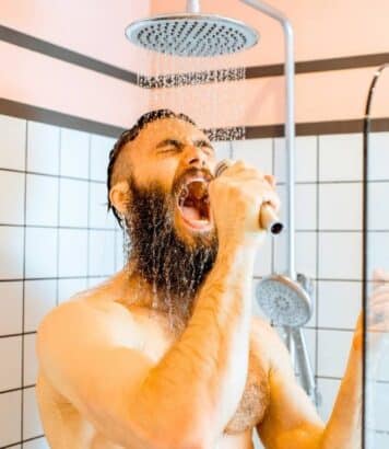 Douche froide et Jamsu : ce que valent vraiment les rituels beauté glacés venus de TikTok