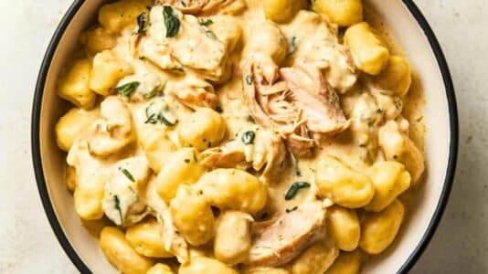 Gnocchi aux asperges et sauge : la recette printanière facile prête en 30 minutes