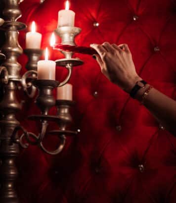 Les Chandelles à Paris, une adresse feutrée du 1er arrondissement où le dîner ouvre la voie à une nuit plus libre