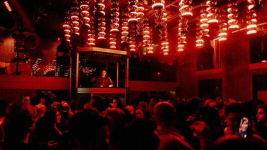Mobby Paris, club-appartement au 49 rue de Ponthieu dans le 8e arrondissement