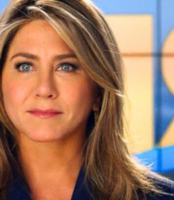 Cette technique capillaire "quiet silver" adoptée par Jennifer Aniston transforme les cheveux gris en atout lumineux après 50 ans