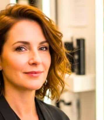 Cheveux fins après 50 ans : 11 coiffures volume validées par les coiffeurs pour un effet rajeunissant