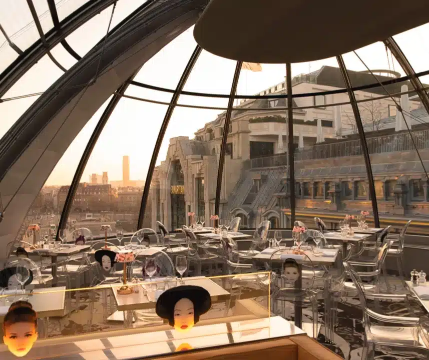 Restaurant KONG Paris avec vue sur la Seine et le Pont-Neuf