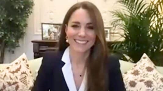 Kate Middleton a délaissé le tennis pour ce sport très tendance qu'elle pratique avec ses parents septuagénaires