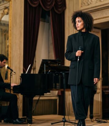 ParisSelectBook - Balenciaga s'offre un concert à l'Hôtel de la Marine le 22 juin et dévoile sa nouvelle stratégie culturelle