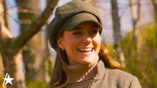 Cette leçon de style que Kate Middleton a empruntée à Elizabeth II transforme chacune de ses apparitions royales