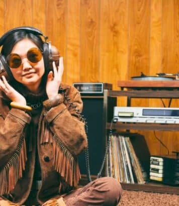 Fini les lunettes de soleil minimalistes : ce modèle porté par Jane Birkin en 1969 redevient incontournable cet été