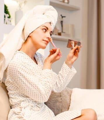 Routine makeup parfaite : le maquilleur Charly Salvator livre les gestes qui changent tout au quotidien