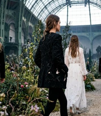 ParisSelectBook - Chanel Haute Couture automne-hiver 2026-2027 : Matthieu Blazy transforme le Grand Palais en conte de fées moderne pour la Parisienne