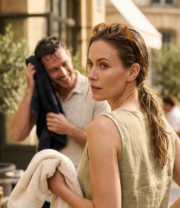 ParisSelectBook - « Sortir les cheveux mouillés en pleine canicule » : une coiffeuse alerte sur ce réflexe estival que l'on croit rafraîchissant