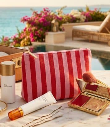 ParisSelectBook - Trousse Dermalogica x Les Filles en Rouje à moins de 3 kg dans la valise pour un glow estival garanti
