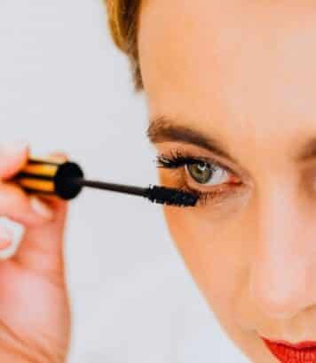 « 9 femmes sur 10 font cette erreur » : une maquilleuse dévoile le geste tout simple pour un mascara sans bavures