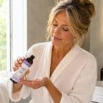 Aroma-Zone : ces 5 sérums à moins de 12 euros primés par un célèbre magazine de beauté raflent tout cet été