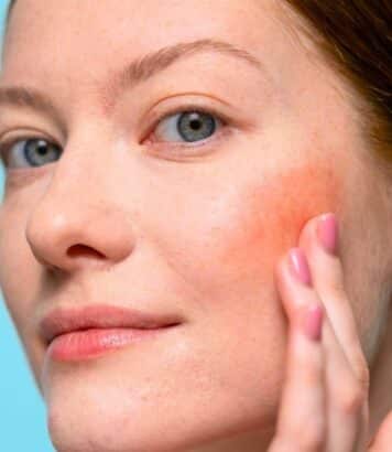 « C'est canon » : ce blush cuit à 3,29 € en Nocibé rend le maquilleur des stars Charly Salvator complètement fou