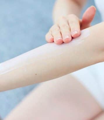 Glow Protect, la première crème hydratante anti-moustiques signée Misaj, déjà en rupture après son lancement