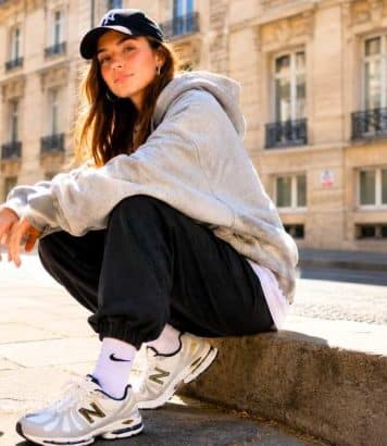 JJJJound signe deux New Balance 1890 minimalistes à 210 euros, disponibles dans un seul point de vente
