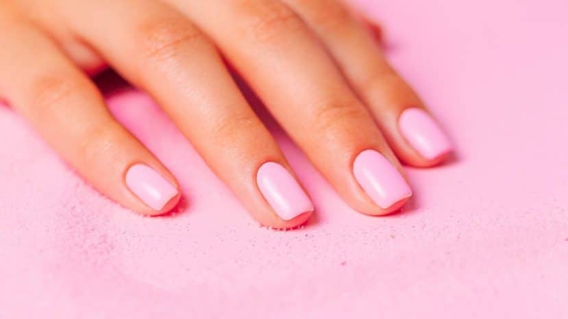 Kylie Jenner les adore déjà : les soft square nails, la forme d'ongles qui va détrôner l'amande cet été