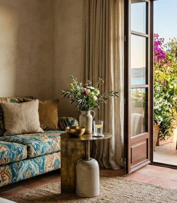 Le Byblos rouvre ses 8 suites signées Laura Gonzalez à Saint-Tropez