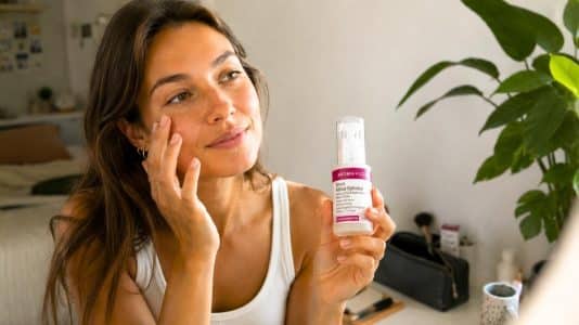 This Aroma-Zone retinal serum at €7.95 erases 95% of wrinkles, according to the brand